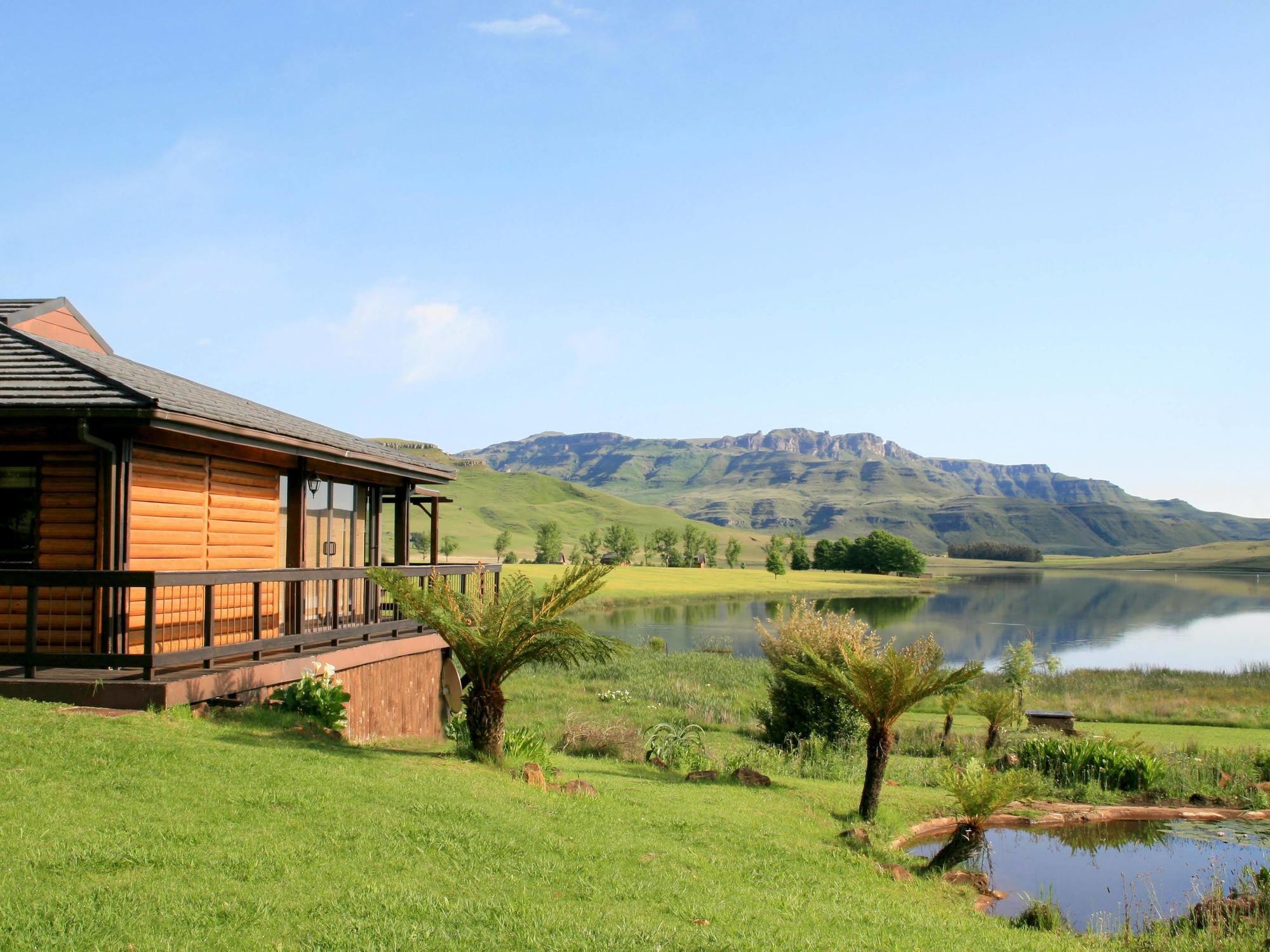 Sani Valley Nature Lodges Himeville Exterior photo