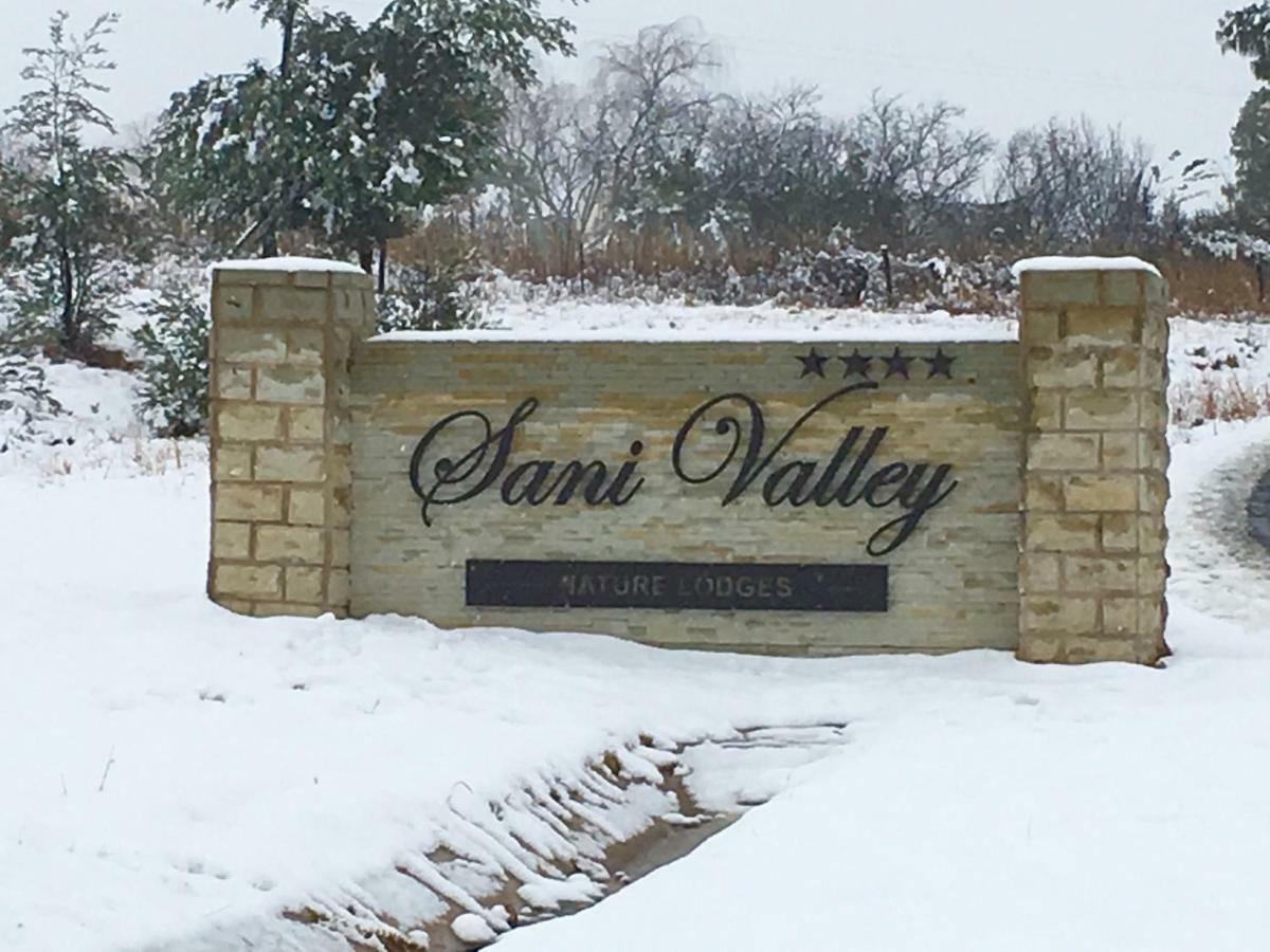 Sani Valley Nature Lodges Himeville Exterior photo