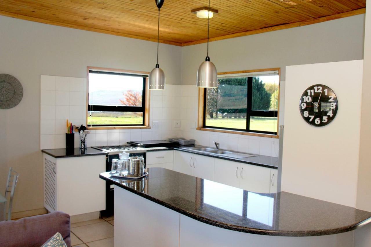 Sani Valley Nature Lodges Himeville Exterior photo